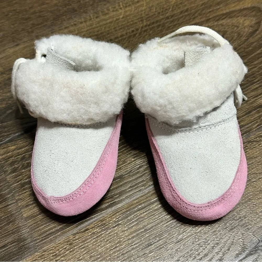 Girls suede vintage dead stock moccasins boots